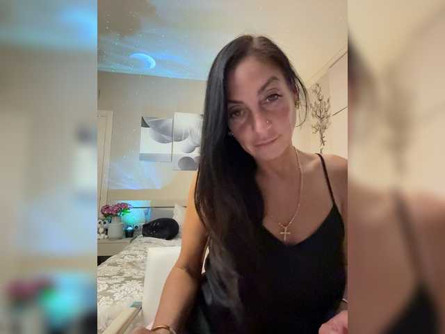 IrinkaGata live cam on BongaCams