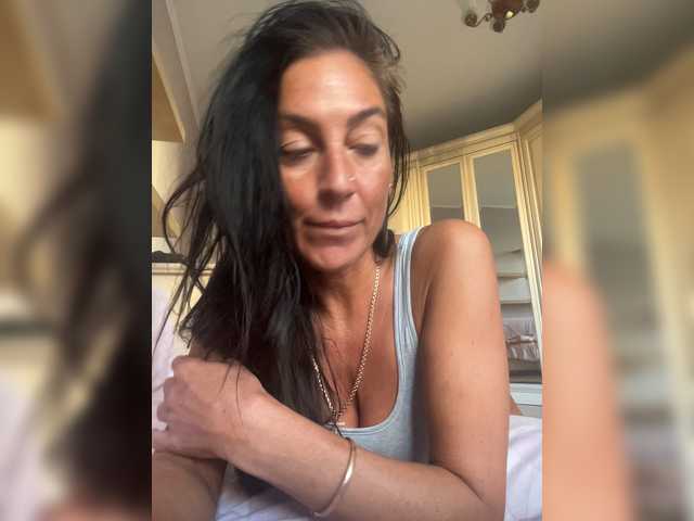 IrinkaGata live cam on BongaCams