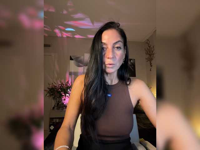 IrinkaGata live cam on BongaCams