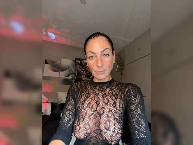 IrinkaGata, en vivo ahora en BongaCams