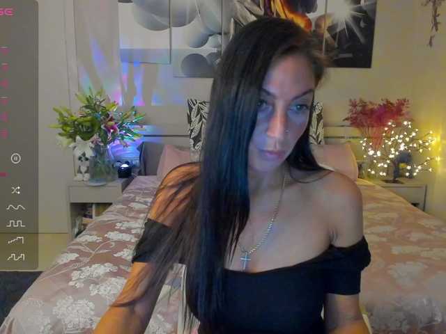 IrinkaGata live cam on BongaCams