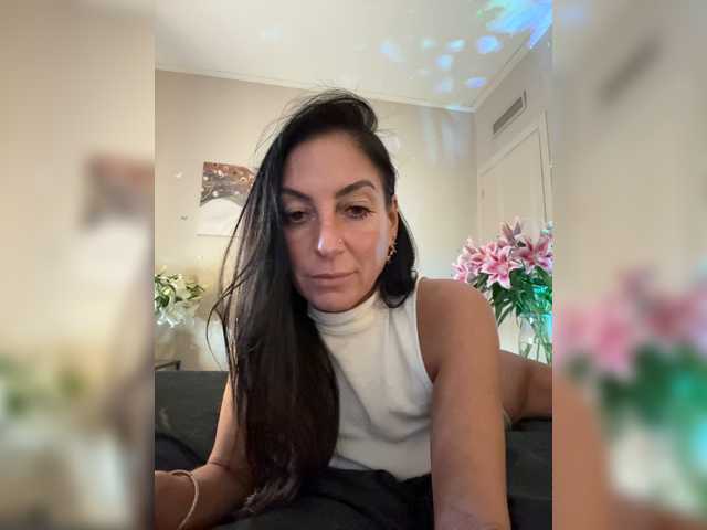 IrinkaGata live cam on BongaCams