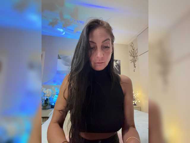 IrinkaGata live cam on BongaCams