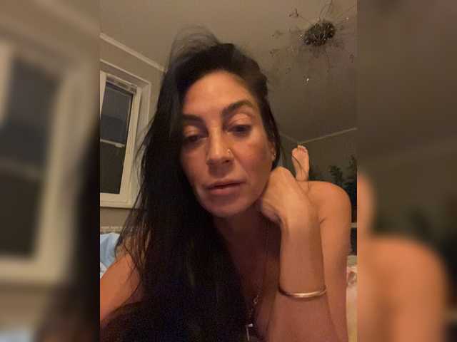 IrinkaGata live webcam show