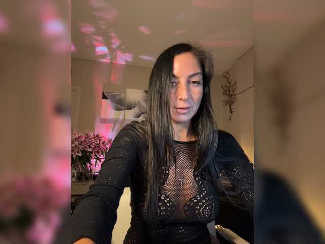 IrinkaGata live cam on BongaCams