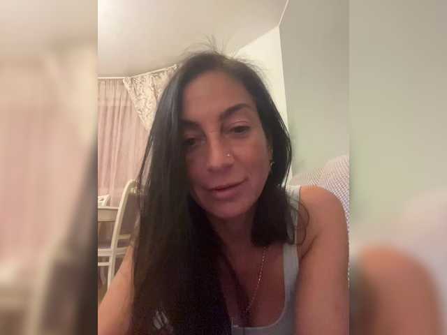 IrinkaGata live cam on BongaCams
