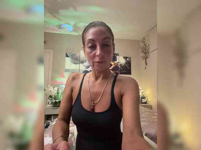 IrinkaGata's webcam live show