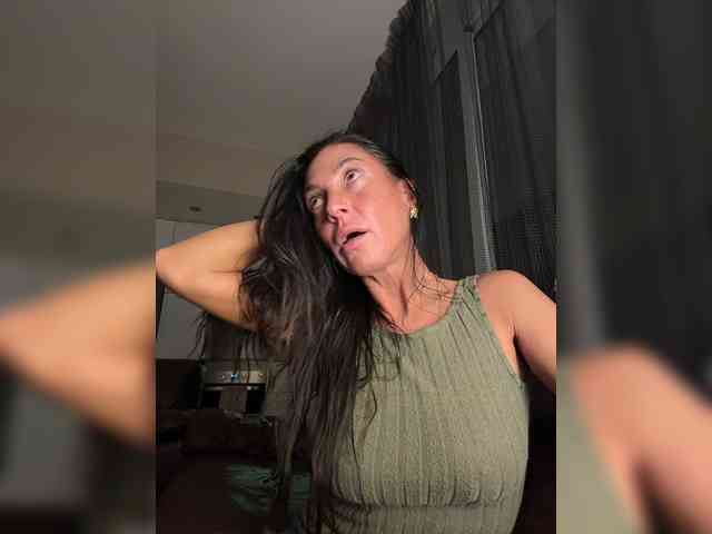 IrinkaGata webcam