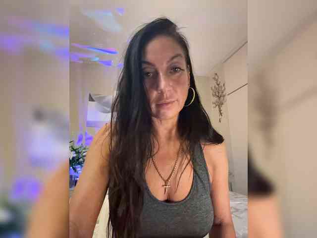 IrinkaGata Live Webcam on BongaCams