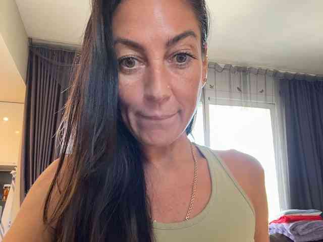IrinkaGata Live Webcam on BongaCams