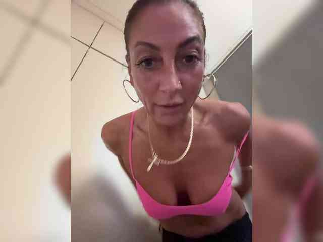 IrinkaGata webcam