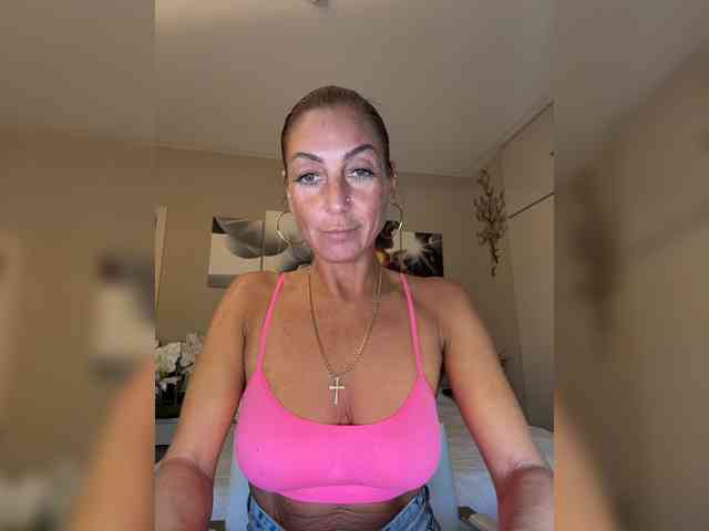 IrinkaGata webcam