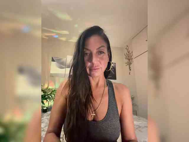 IrinkaGata Sex Cam Show