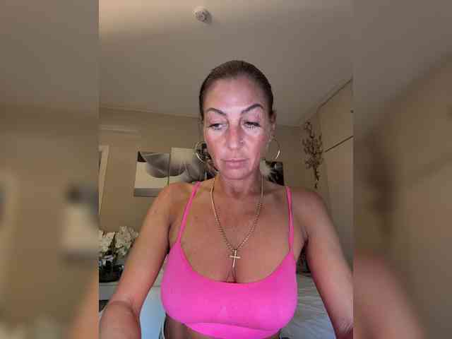IrinkaGata webcam