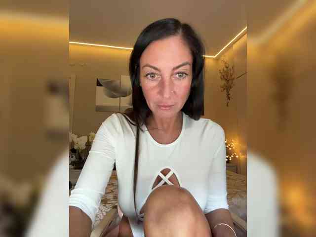 IrinkaGata Live Webcam on BongaCams