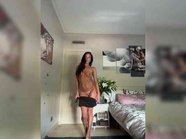IrinkaGata Sex Cam Show