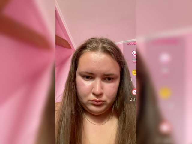HoneyLena69 live cam on BongaCams