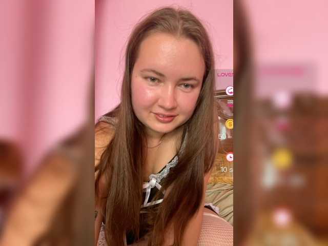 HoneyLena69 live cam on BongaCams