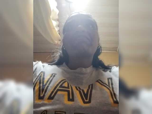 Royblackhot live cam on BongaCams