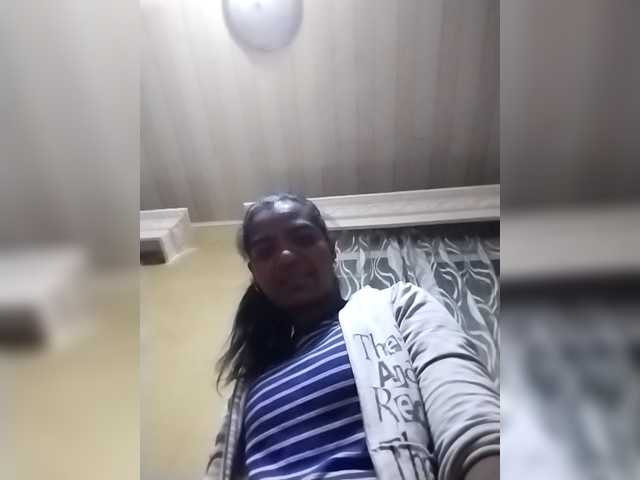 Royblackhot live cam on BongaCams