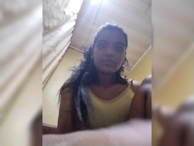 Royblackhot's BongaCams show and profile