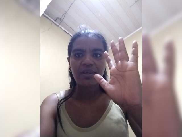 Royblackhot's BongaCams show and profile