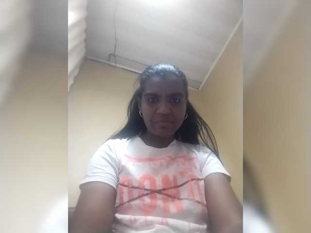 Royblackhot live cam
