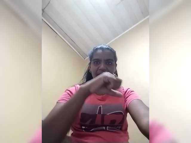 Royblackhot live cam on BongaCams
