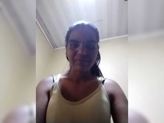 Royblackhot's BongaCams show and profile