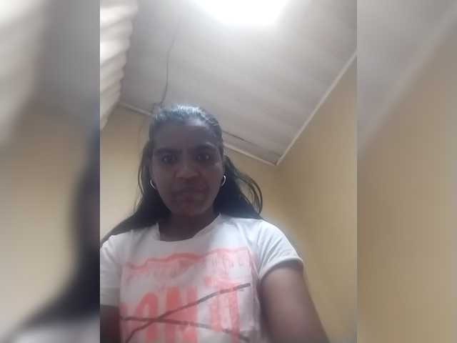 Royblackhot live cam