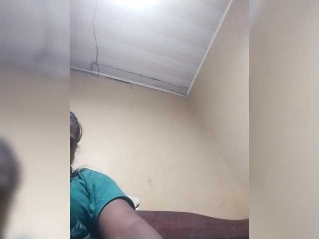 Royblackhot live cam on BongaCams