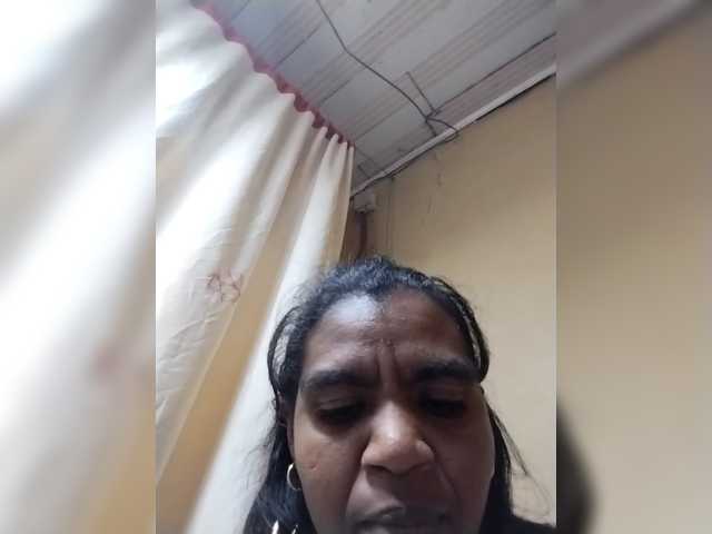 Royblackhot live cam on BongaCams