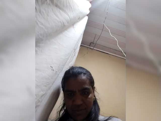 Royblackhot live cam on BongaCams