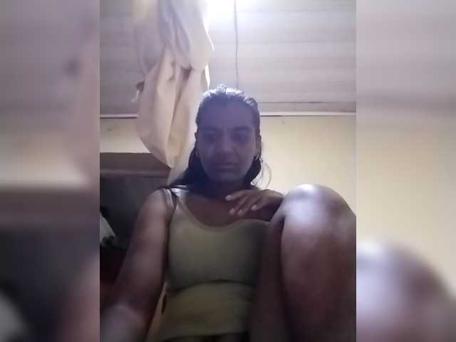 Royblackhot's BongaCams show and profile