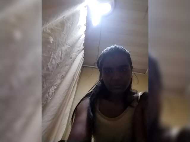 Royblackhot's BongaCams show and profile