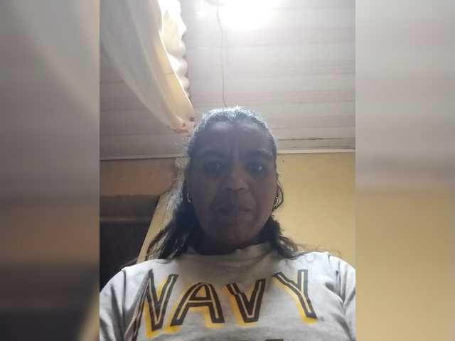 Royblackhot live cam on BongaCams