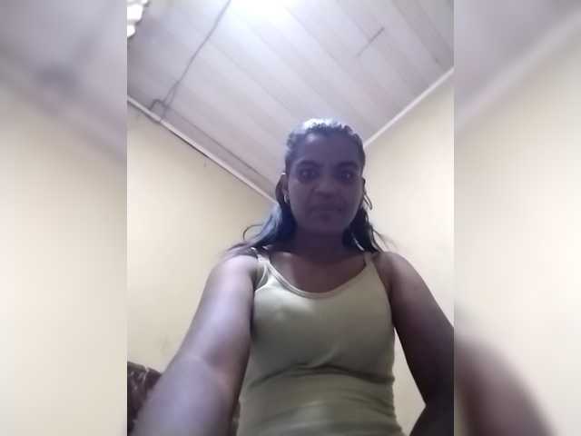 Royblackhot's BongaCams show and profile