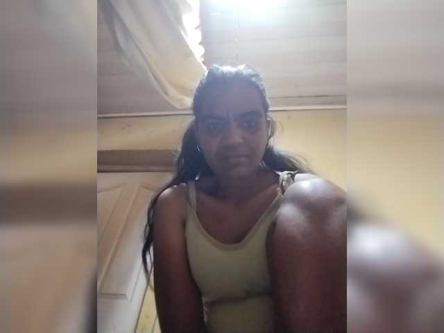 Royblackhot live cam on BongaCams