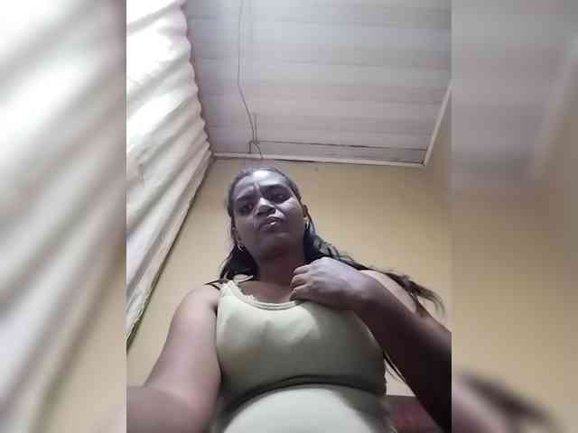 Royblackhot webcam