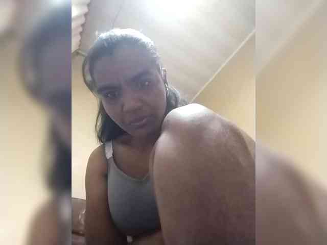 Royblackhot webcam