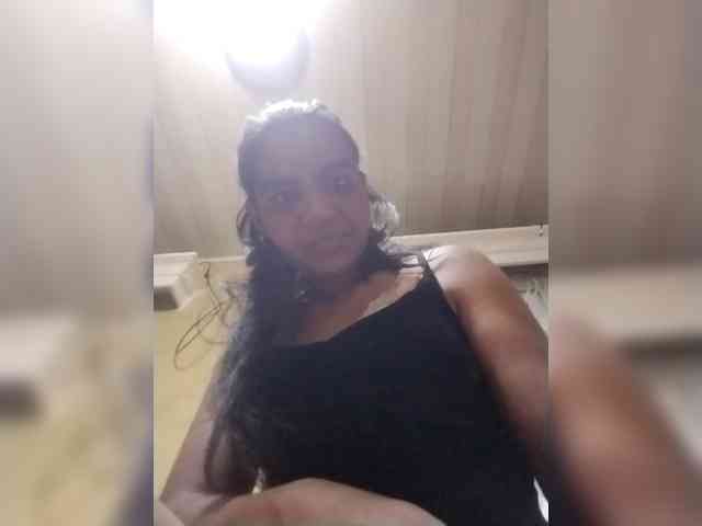Royblackhot webcam