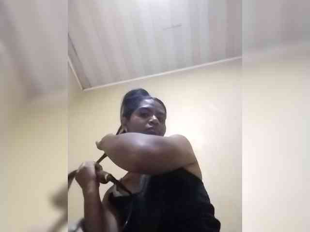 Royblackhot webcam