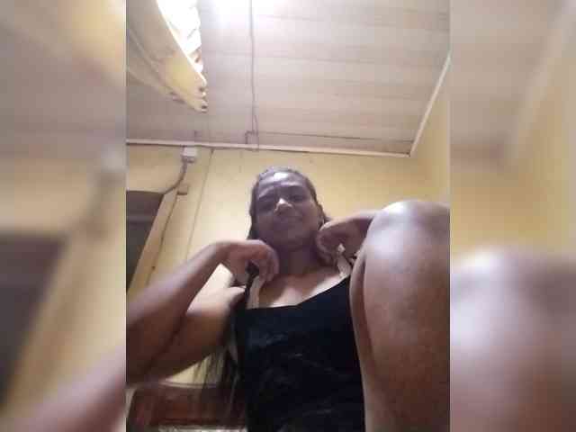 Royblackhot webcam