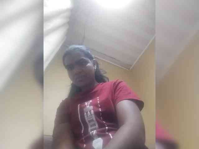 Royblackhot webcam