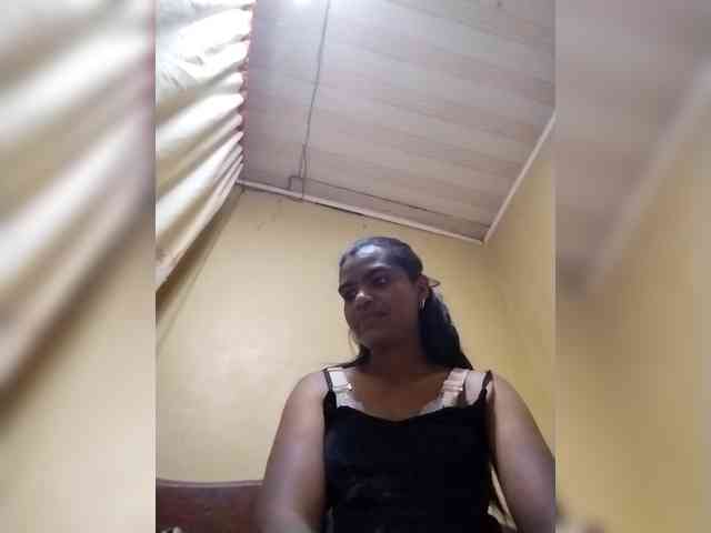 Royblackhot webcam