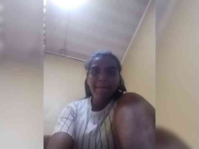 Royblackhot webcam