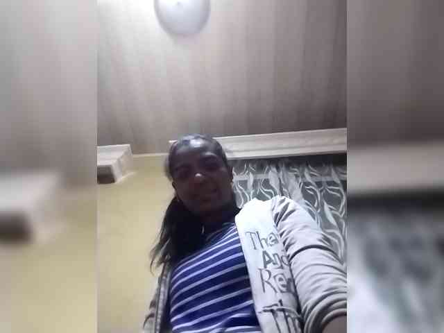 Royblackhot webcam