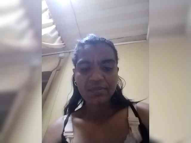Royblackhot webcam