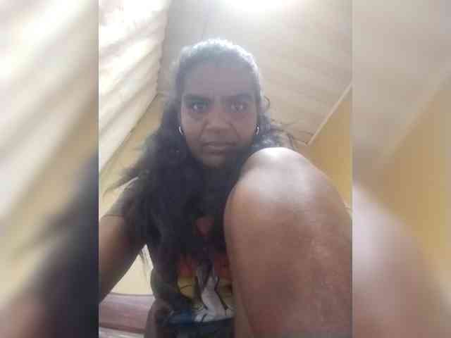 Royblackhot webcam