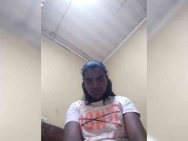 Royblackhot webcam